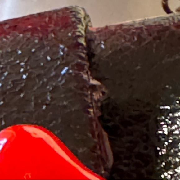 Betsey Johnson Vintage small black hard sided compact bag - Picture 12 of 15